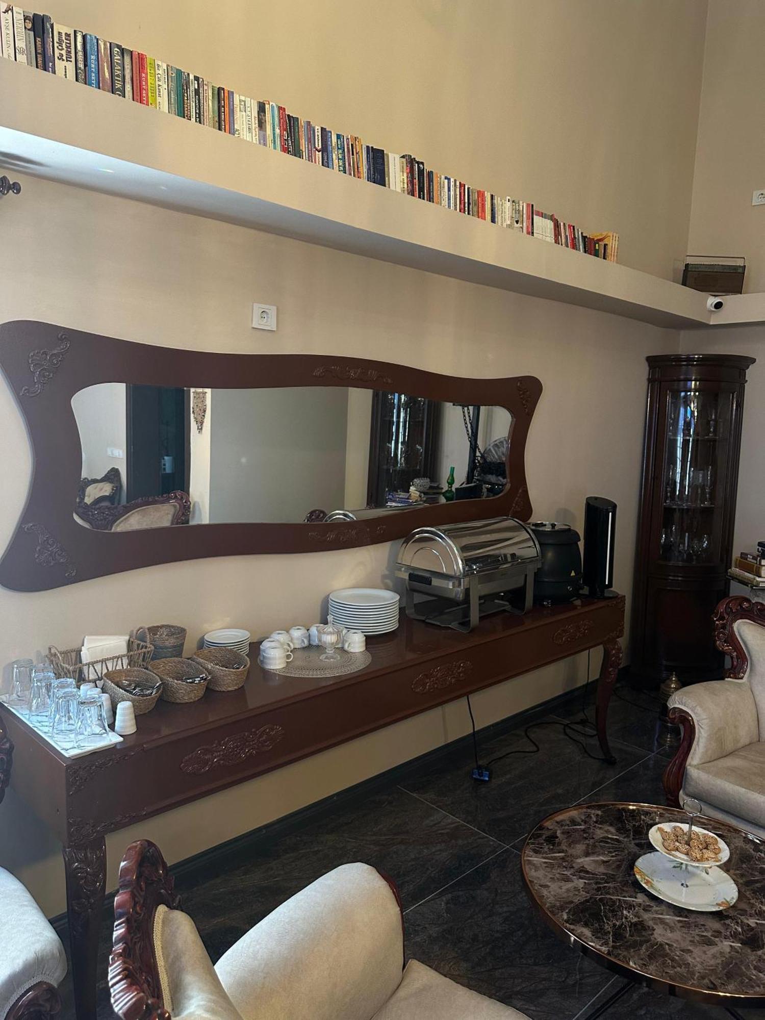 Loost Town Inn Hotel 安塔利亚 外观 照片