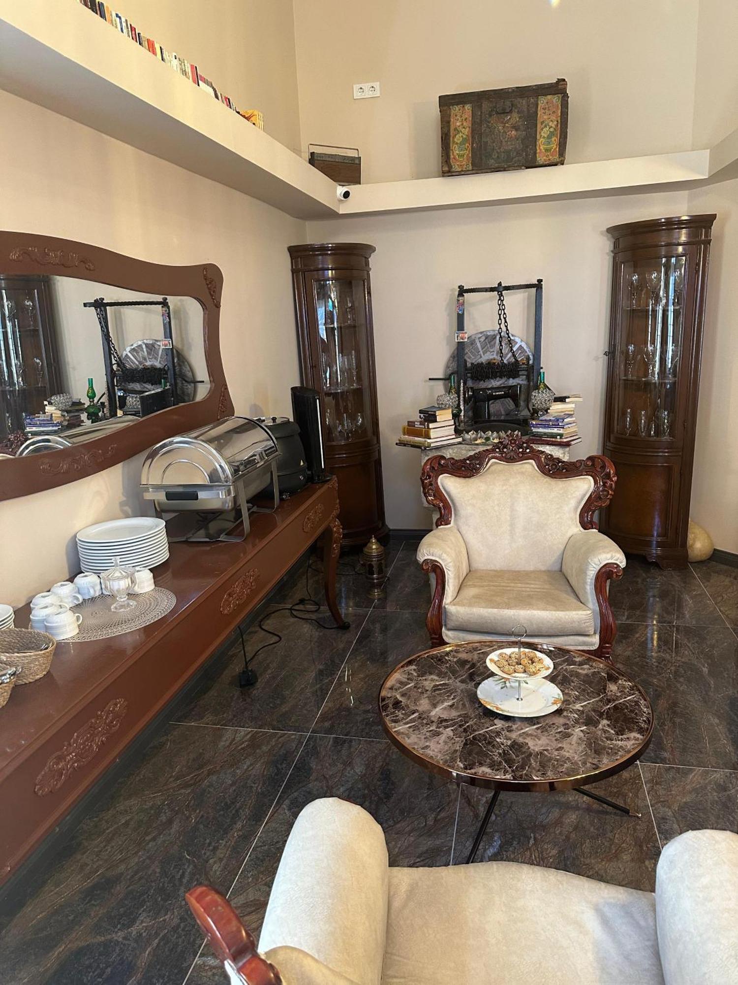 Loost Town Inn Hotel 安塔利亚 外观 照片